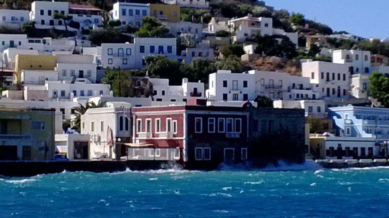 Leros Wonder House Apartment เอเจียมารินา ภายนอก รูปภาพ